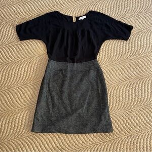 LOFT Black Top Blouse with Gray Herringbone Style Business Dress Size 2